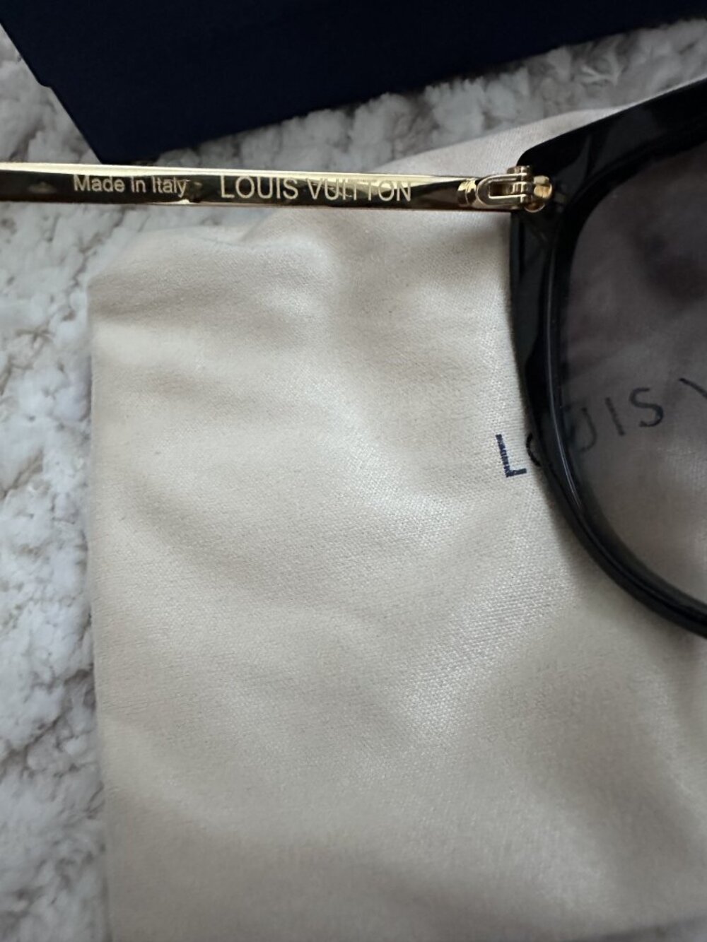 Louis Vuitton cat eye sunglasses - Picture 7 of 12